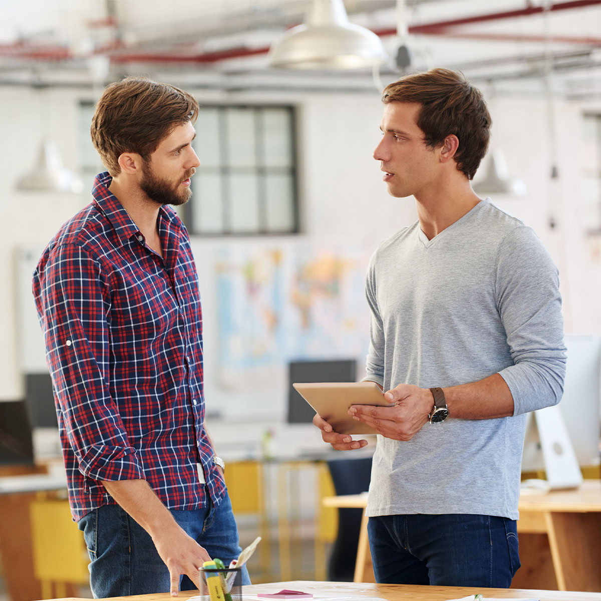 MarketingStrategiesYou ShouldStealForYourHome InspectionBusiness-01-Social-1200×1200 Two home inspectors discussing marketing tips for home inspection business